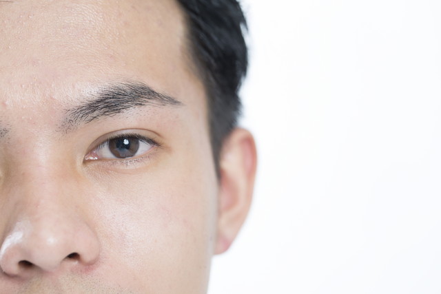 「眉を抜きすぎてしまった」に関する記事の画像|メンズ眉毛サロン TransATT