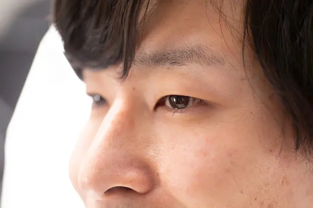 眉が薄い男性の整え方|濃く見せるコツとNG習慣