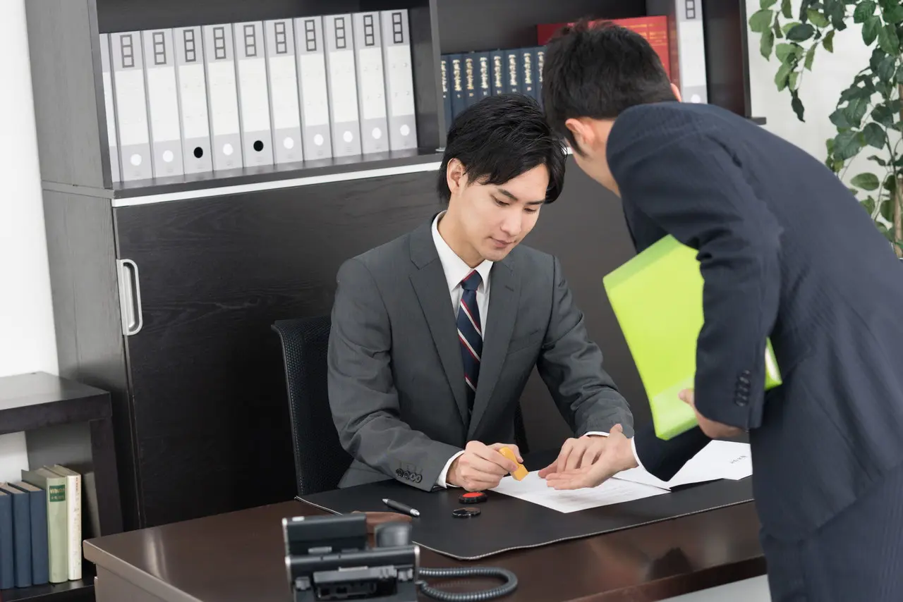眉を整えると何が変わる?男性の印象への具体的な影響