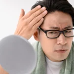 眉が不潔に見える原因と、最低限やるべき手入れ