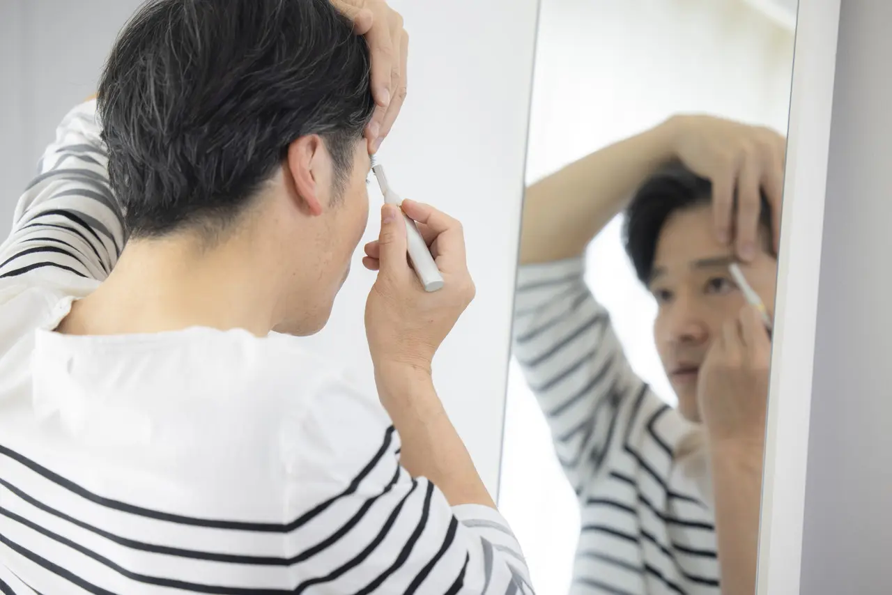 「不潔に見える眉」に関する記事の画像｜メンズ眉毛サロン TransATT