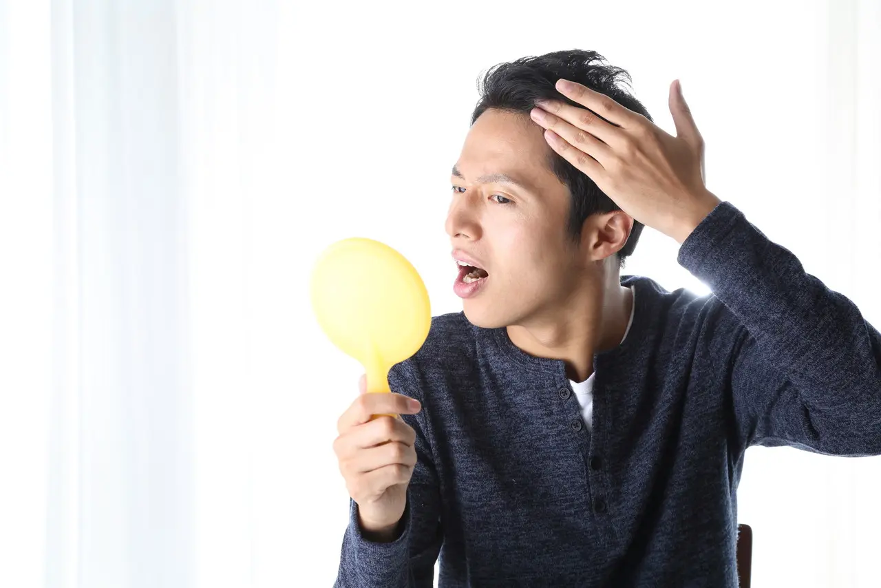 眉毛を早く伸ばすには?毛周期から考える現実的な方法