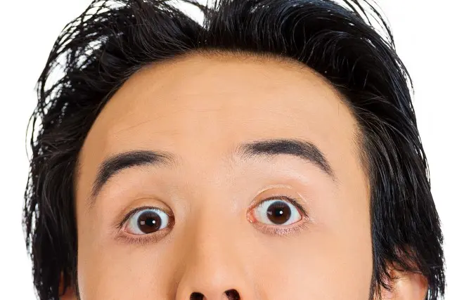 眉山の角度で印象はどう変わる?男性の整え方